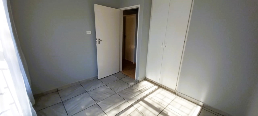 To Let 3 Bedroom Property for Rent in Honeydew Manor Gauteng