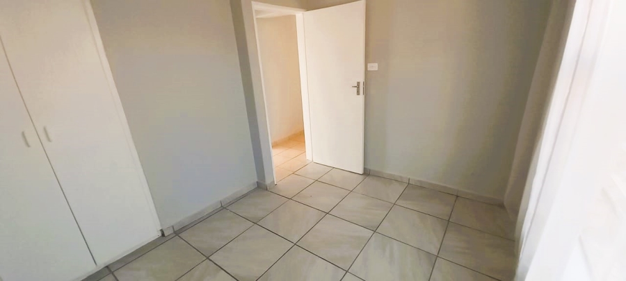 To Let 3 Bedroom Property for Rent in Honeydew Manor Gauteng
