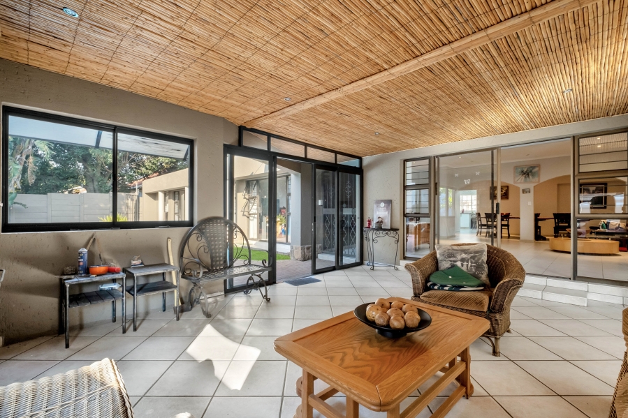 4 Bedroom Property for Sale in Gallo Manor Gauteng