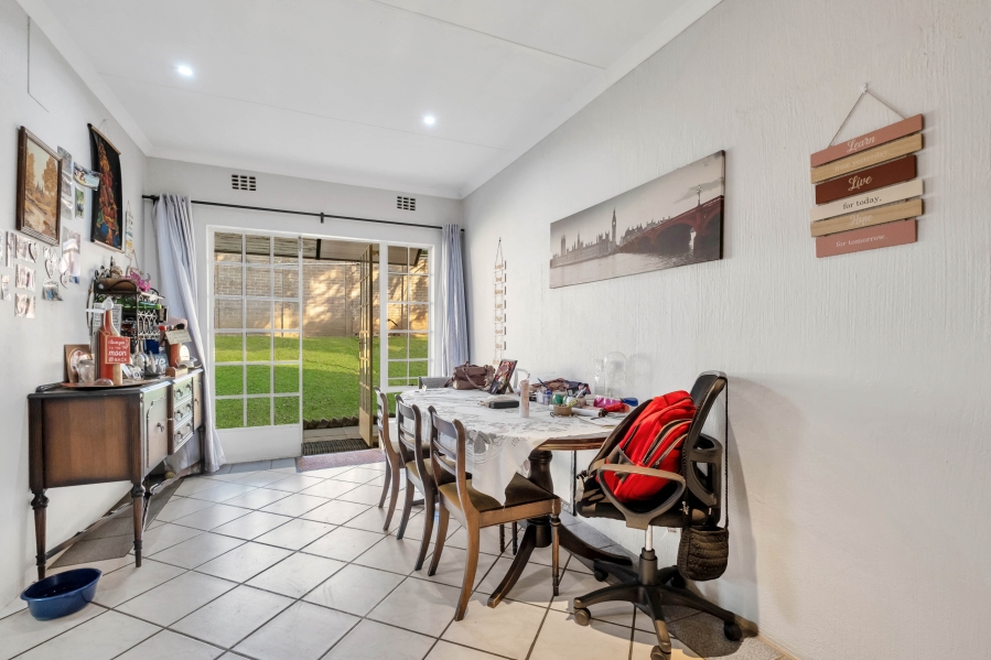 4 Bedroom Property for Sale in Gallo Manor Gauteng