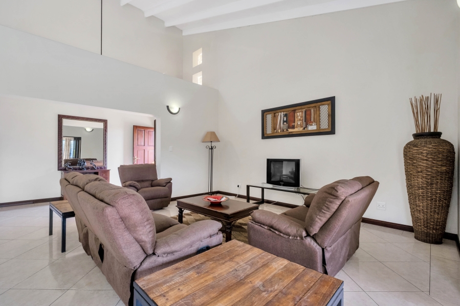 4 Bedroom Property for Sale in Gallo Manor Gauteng