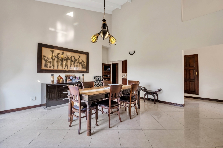 4 Bedroom Property for Sale in Gallo Manor Gauteng