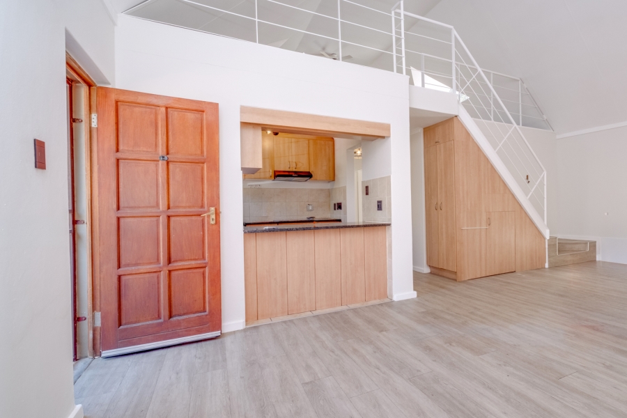 To Let 3 Bedroom Property for Rent in Bromhof Gauteng