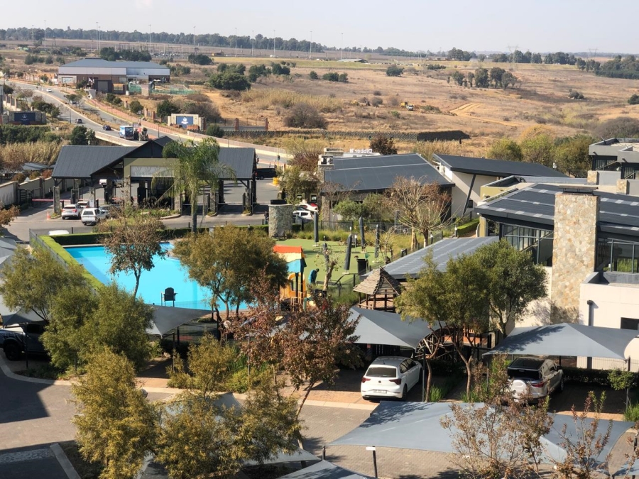 1 Bedroom Property for Sale in Waterfall Gauteng