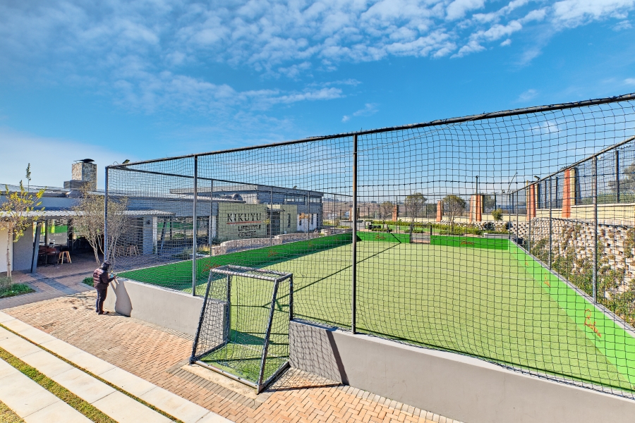 1 Bedroom Property for Sale in Waterfall Gauteng