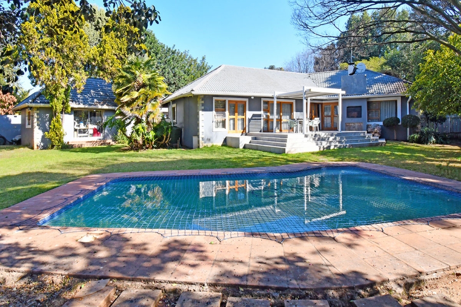 4 Bedroom Property for Sale in Bedfordview Gauteng