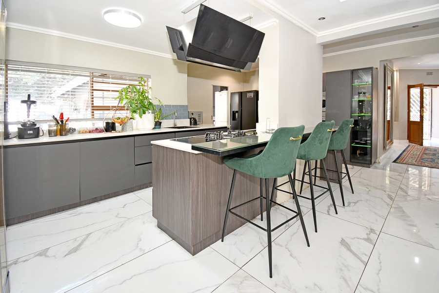 4 Bedroom Property for Sale in Bedfordview Gauteng