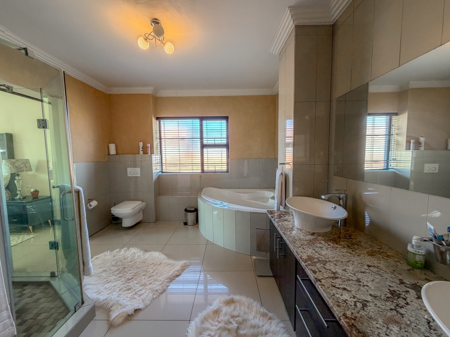 4 Bedroom Property for Sale in Midlands Estate Gauteng