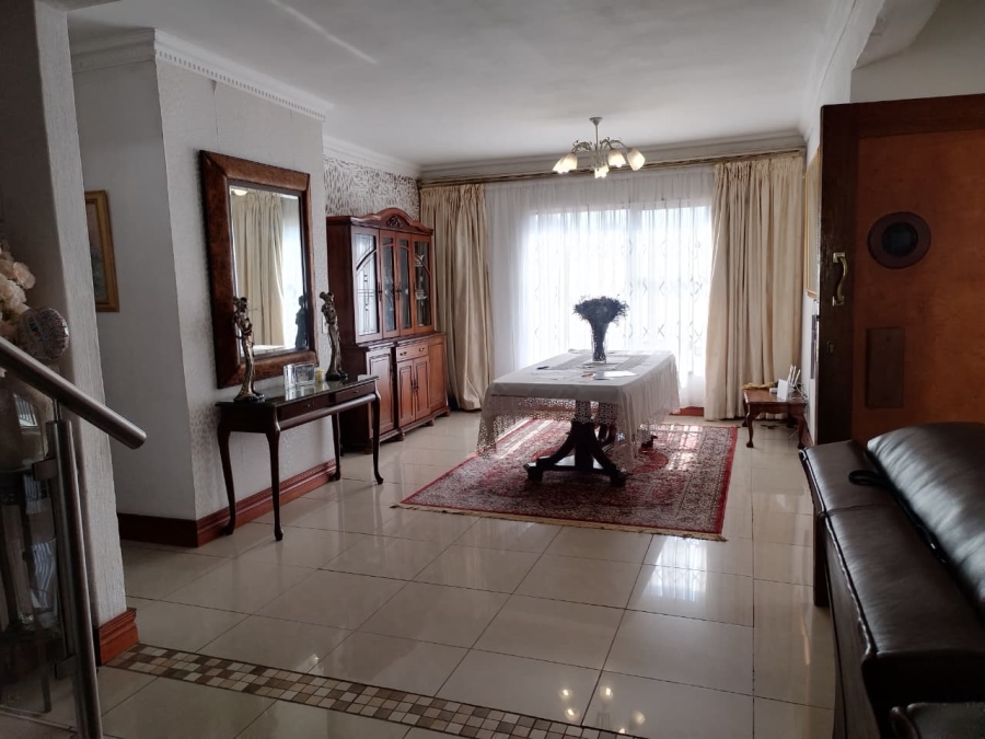 4 Bedroom Property for Sale in Brackendowns Gauteng