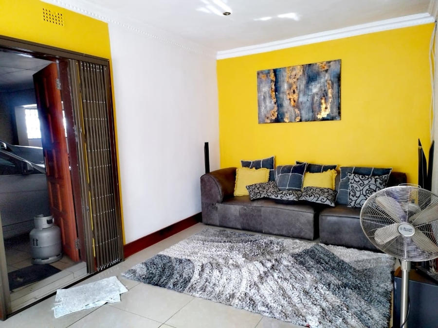 4 Bedroom Property for Sale in Brackendowns Gauteng
