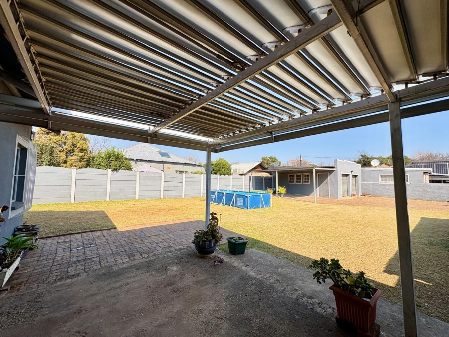 To Let 2 Bedroom Property for Rent in Brakpan Central Gauteng