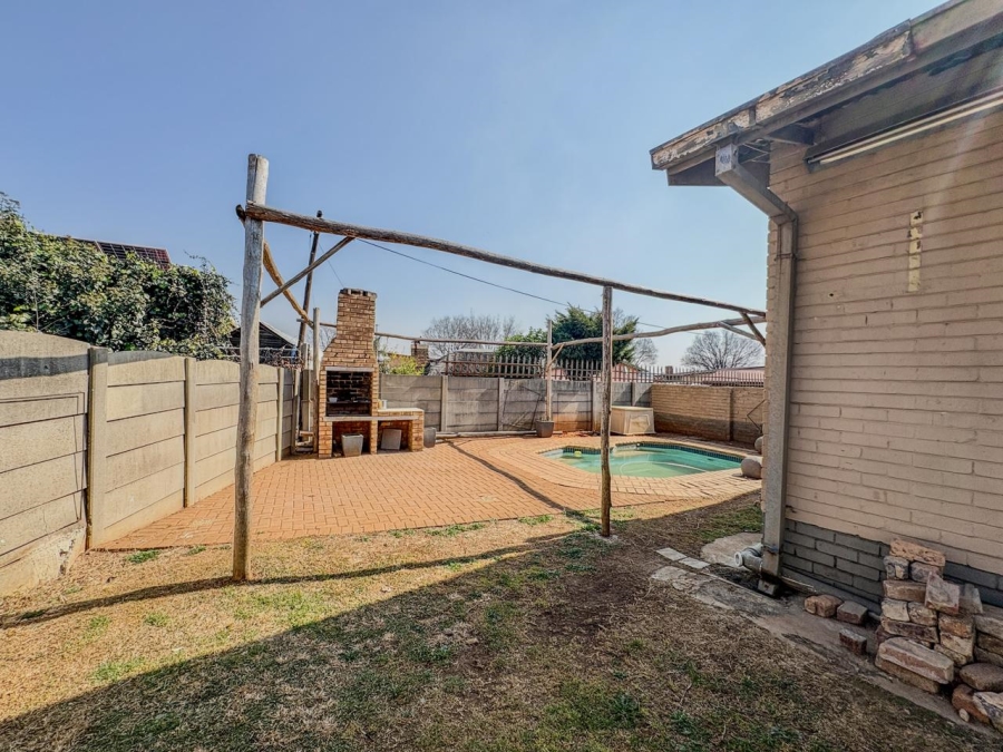 3 Bedroom Property for Sale in Brenthurst Gauteng