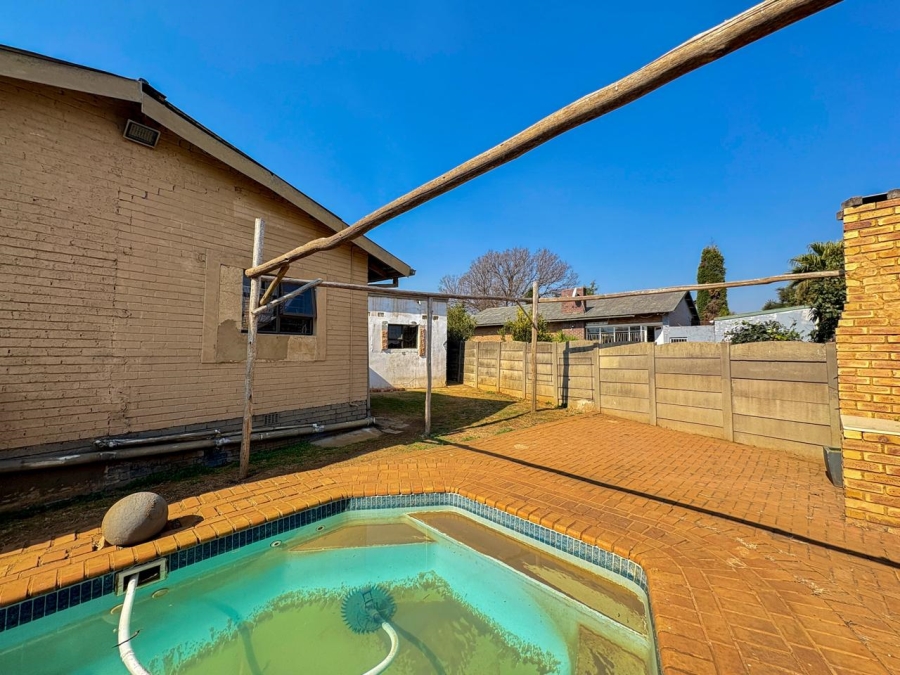 3 Bedroom Property for Sale in Brenthurst Gauteng