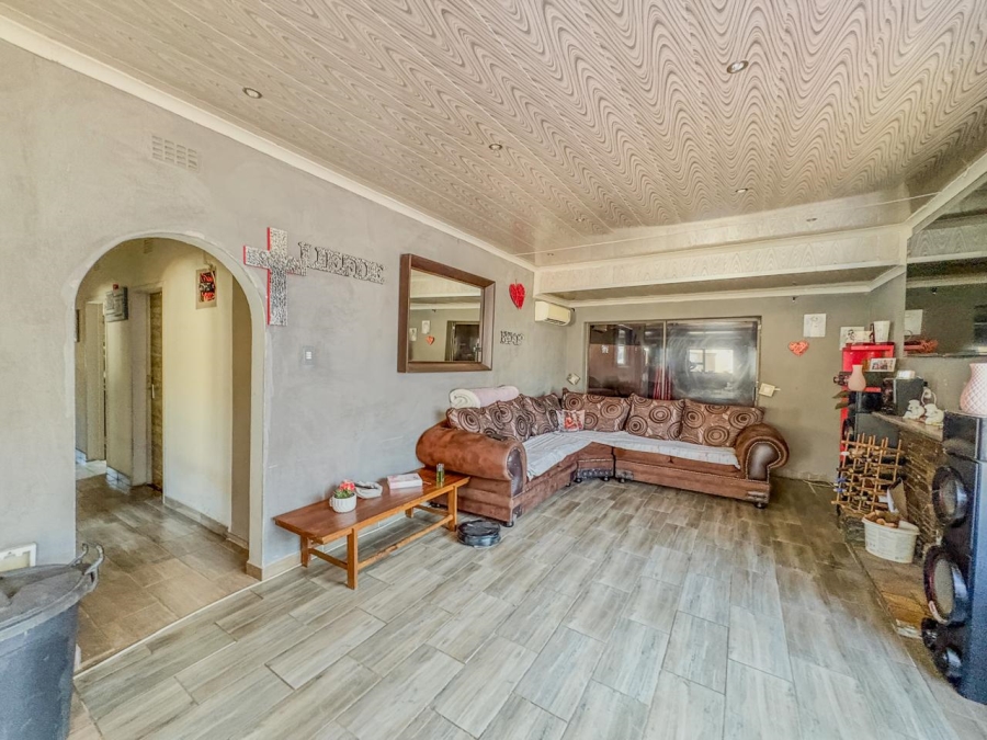 3 Bedroom Property for Sale in Brenthurst Gauteng