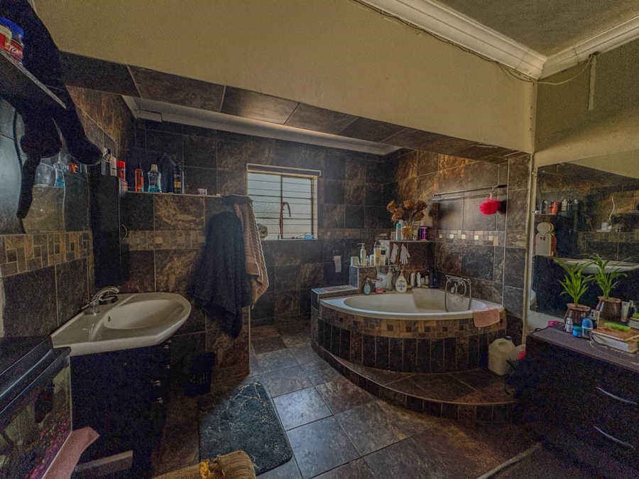 3 Bedroom Property for Sale in Brenthurst Gauteng