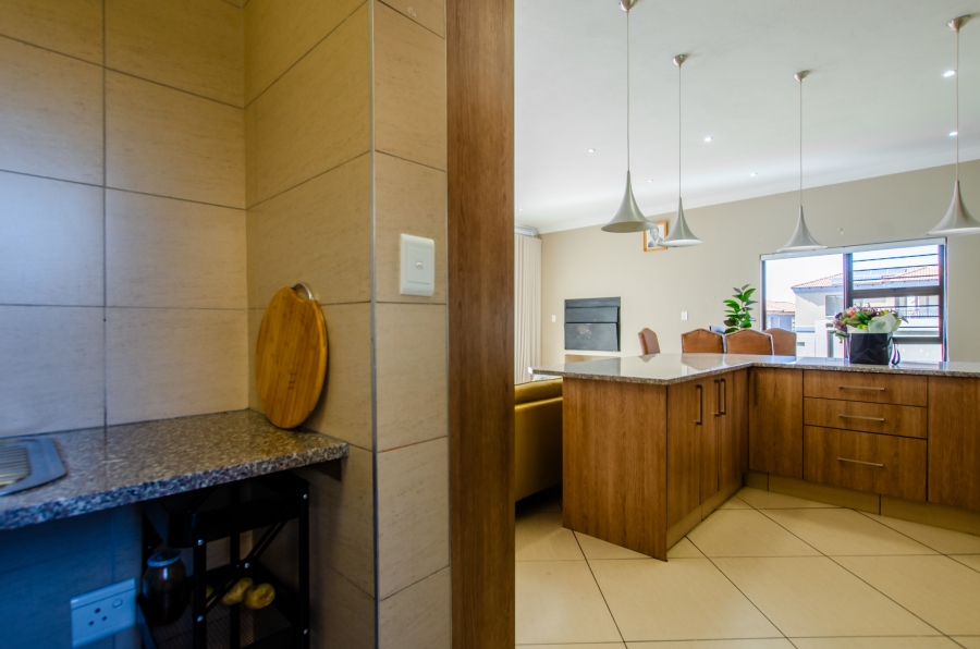3 Bedroom Property for Sale in Rua Vista Gauteng