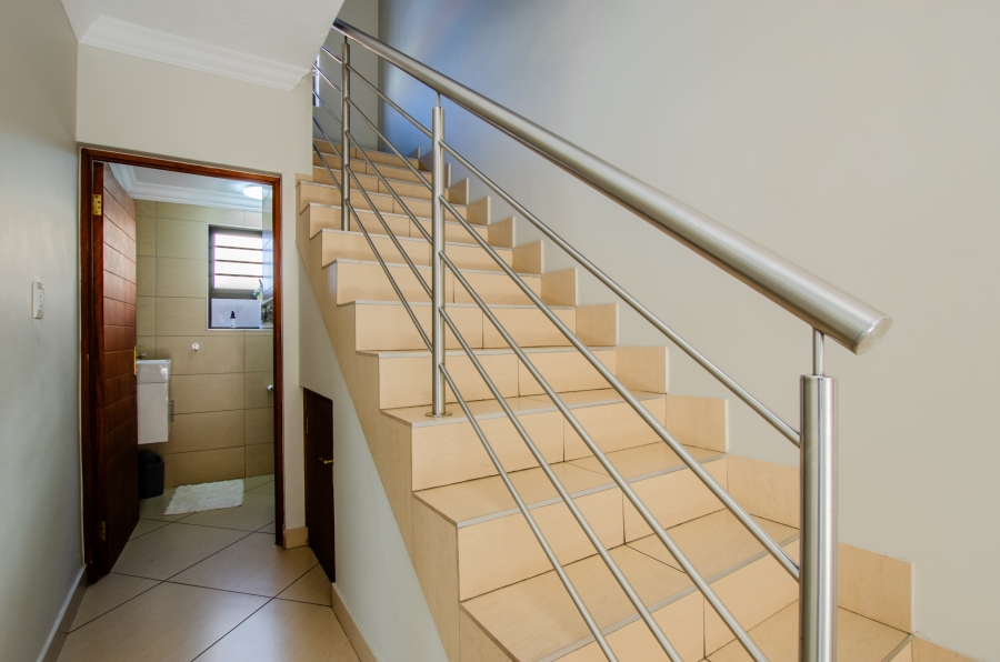 3 Bedroom Property for Sale in Rua Vista Gauteng
