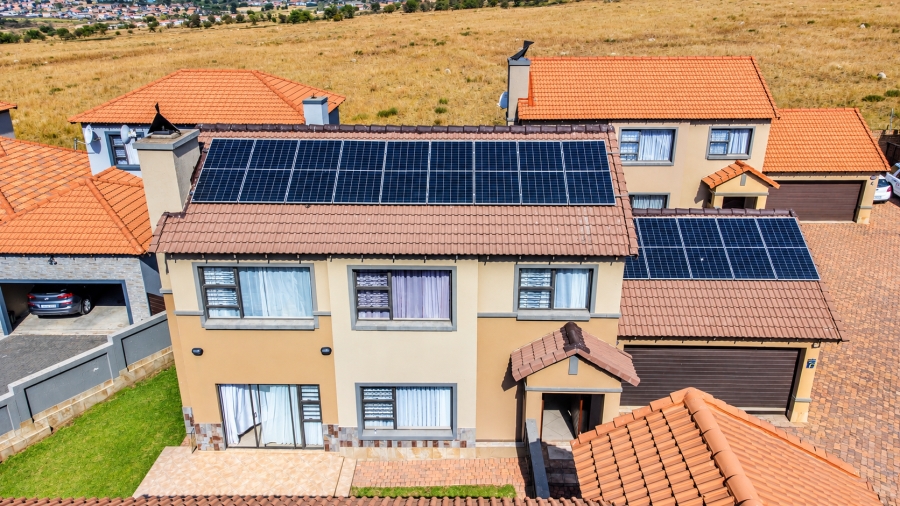 3 Bedroom Property for Sale in Rua Vista Gauteng