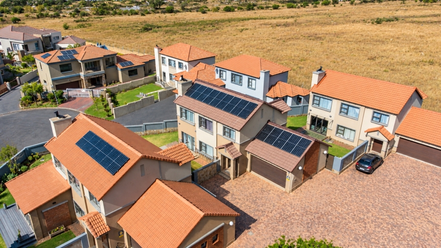 3 Bedroom Property for Sale in Rua Vista Gauteng