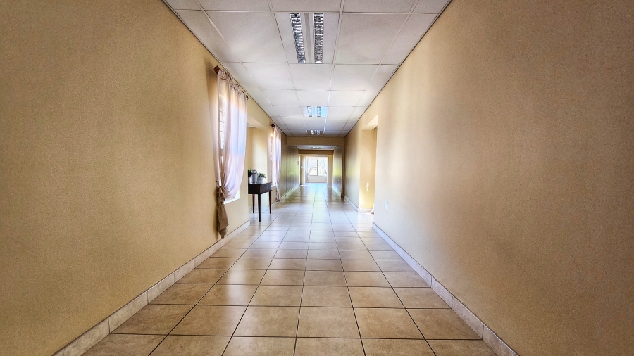 1 Bedroom Property for Sale in Olivedale Gauteng