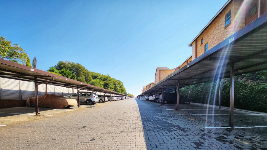 1 Bedroom Property for Sale in Olivedale Gauteng