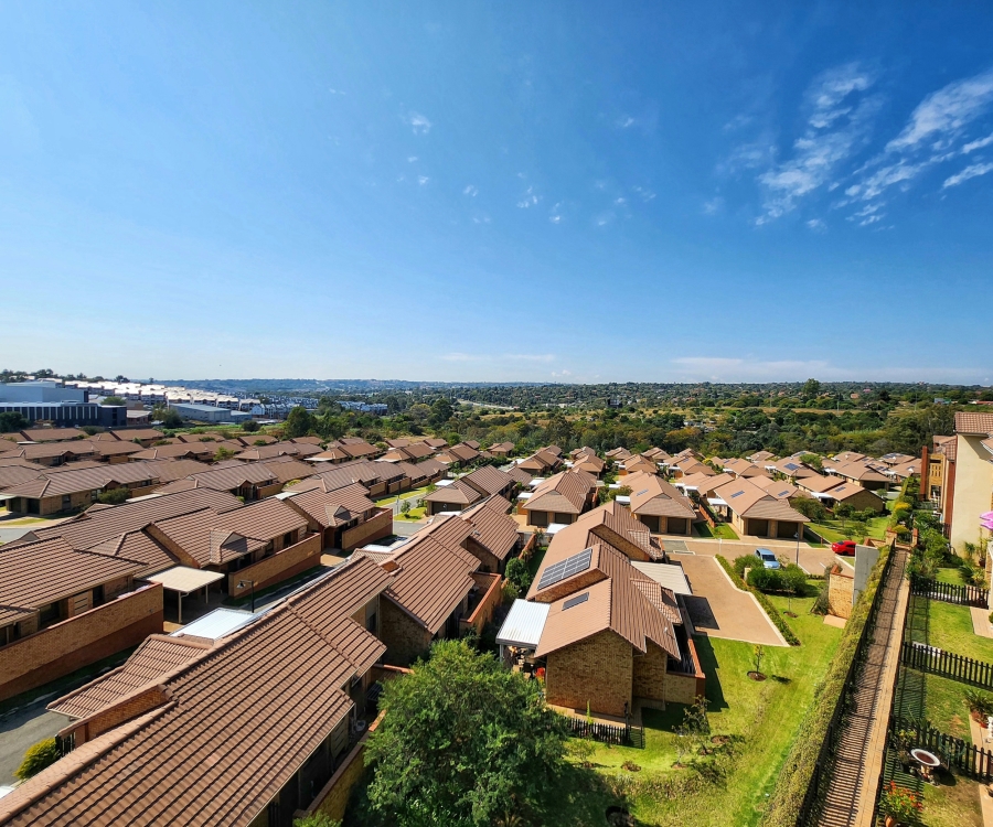 1 Bedroom Property for Sale in Olivedale Gauteng