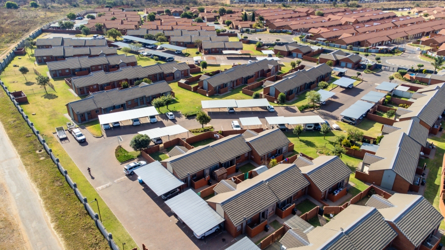 2 Bedroom Property for Sale in Monavoni A H Gauteng