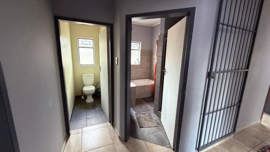 3 Bedroom Property for Sale in Rietfontein Gauteng
