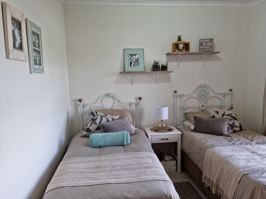 To Let 3 Bedroom Property for Rent in Glen Marais Gauteng