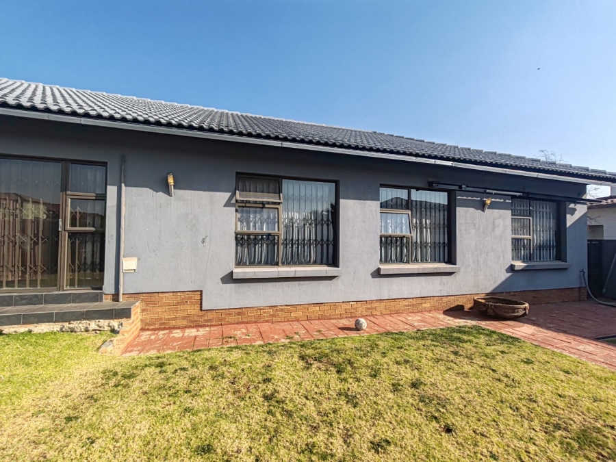3 Bedroom Property for Sale in Rand Collieries Gauteng