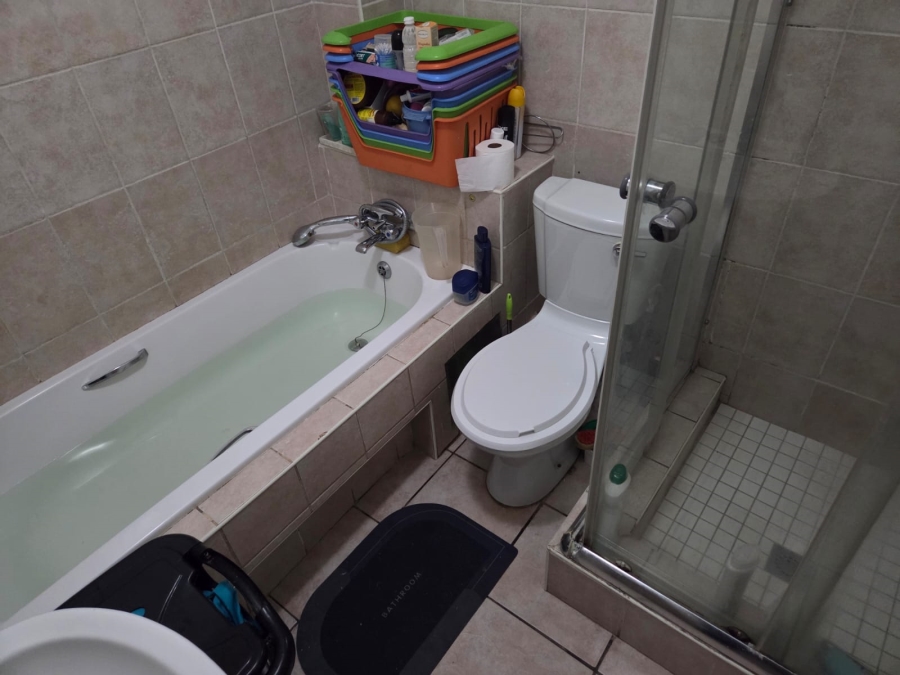 To Let 2 Bedroom Property for Rent in Sunninghill Gauteng