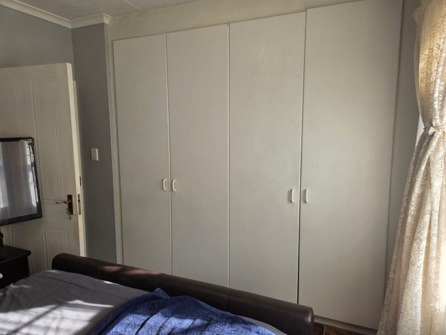 To Let 2 Bedroom Property for Rent in Sunninghill Gauteng