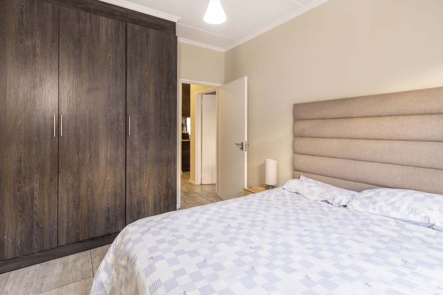 3 Bedroom Property for Sale in Greenstone Crest Gauteng