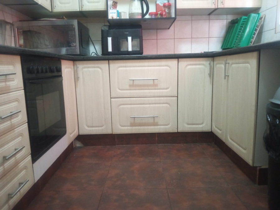 2 Bedroom Property for Sale in Witfield Gauteng
