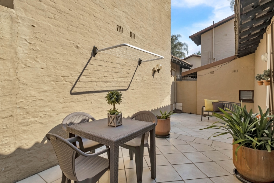 2 Bedroom Property for Sale in Sandown Gauteng