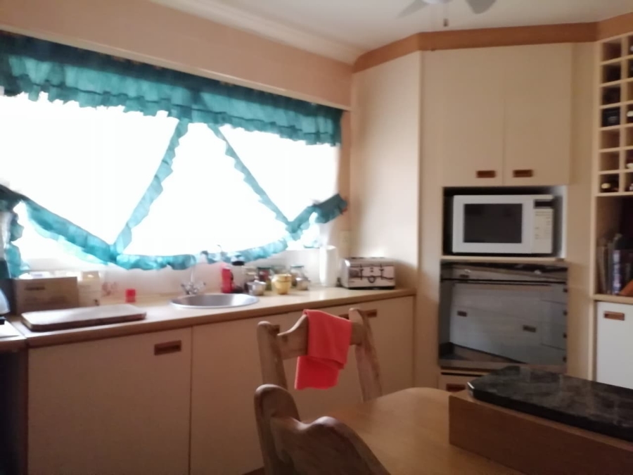 4 Bedroom Property for Sale in Greenhills Gauteng