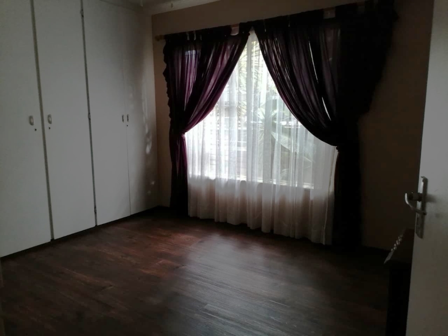 4 Bedroom Property for Sale in Greenhills Gauteng