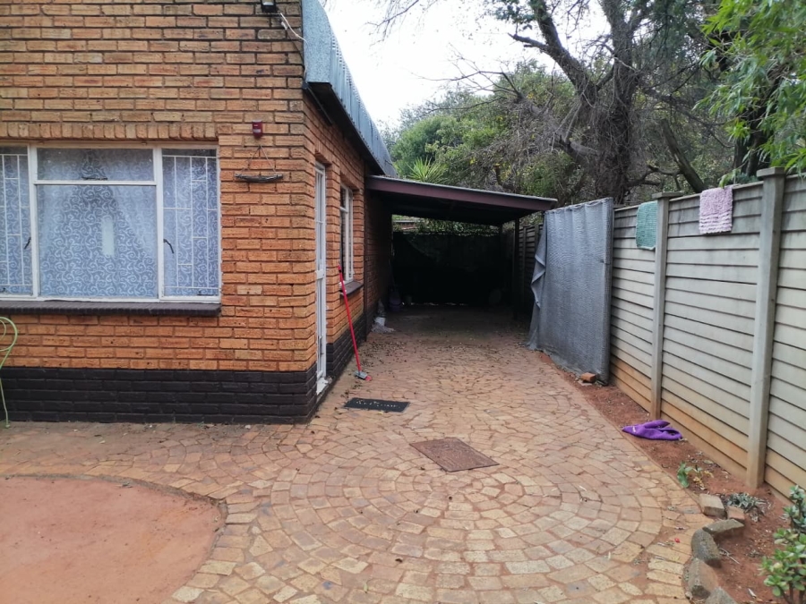 4 Bedroom Property for Sale in Greenhills Gauteng