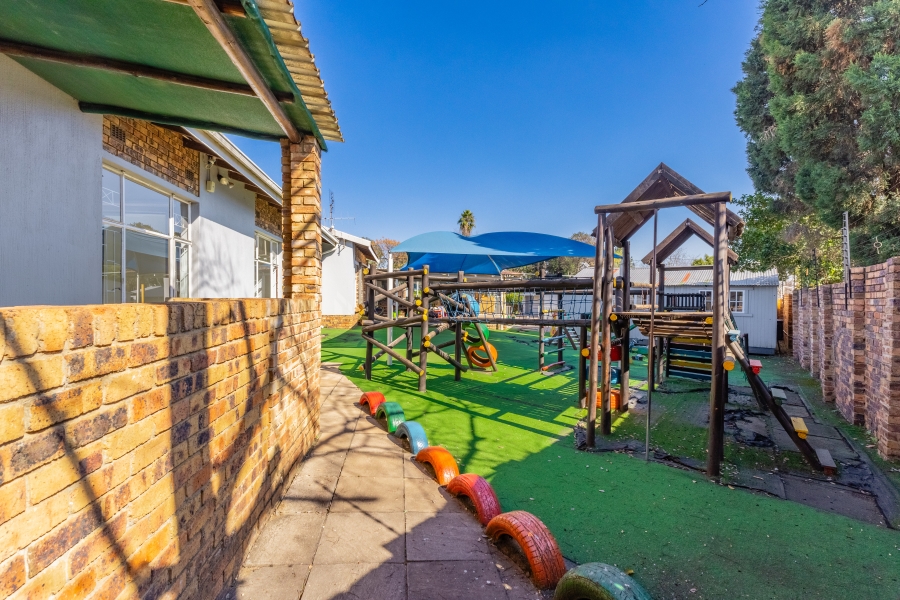 4 Bedroom Property for Sale in Lonehill Gauteng