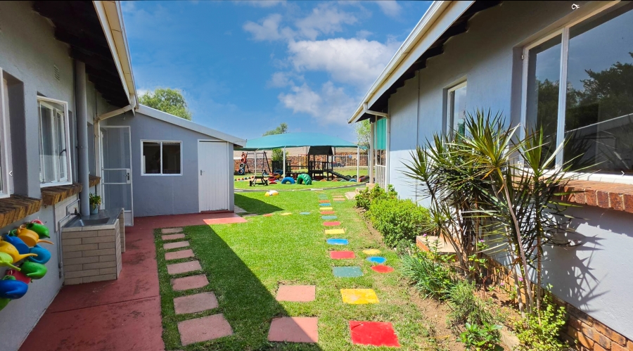 4 Bedroom Property for Sale in Lonehill Gauteng