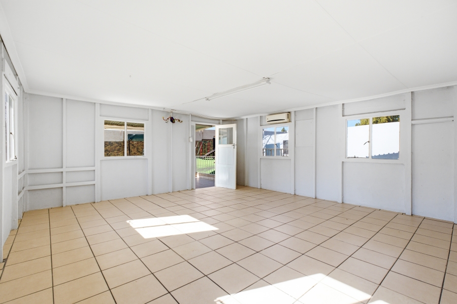 4 Bedroom Property for Sale in Lonehill Gauteng