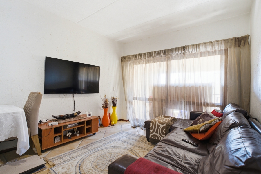 2 Bedroom Property for Sale in Paulshof Gauteng