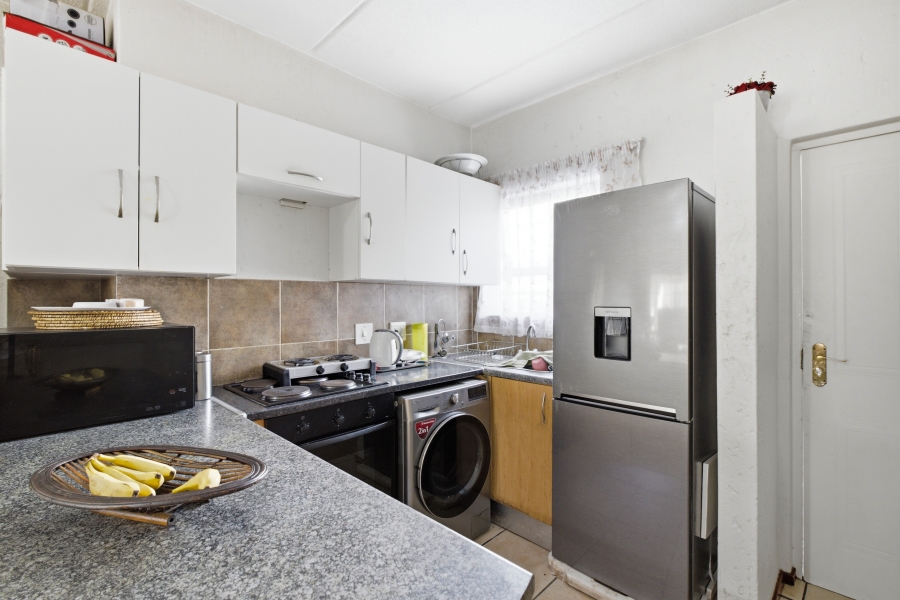 2 Bedroom Property for Sale in Paulshof Gauteng