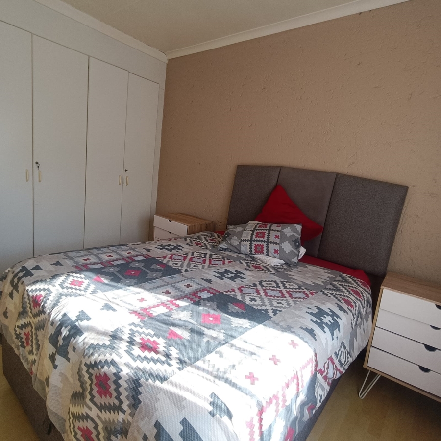 To Let 1 Bedroom Property for Rent in Montgomery Park Gauteng