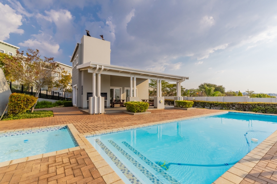 2 Bedroom Property for Sale in Paulshof Gauteng