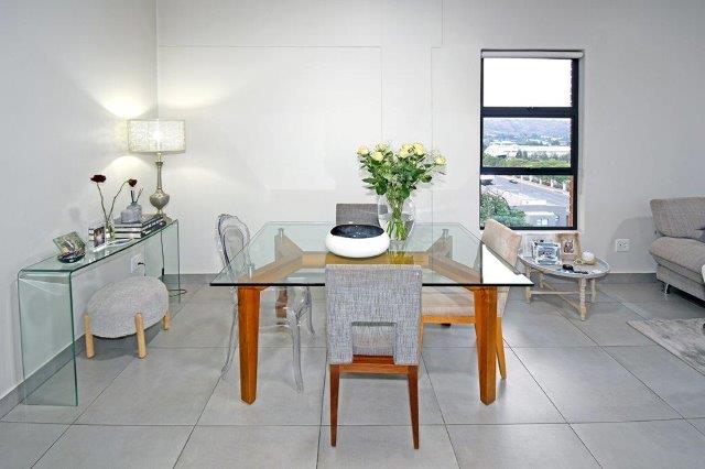 To Let 2 Bedroom Property for Rent in Bedfordview Gauteng