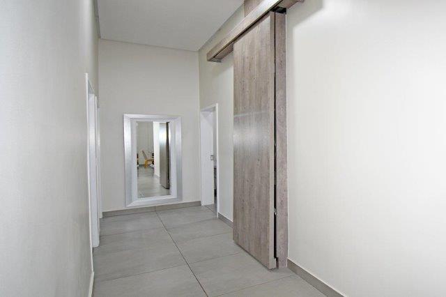 To Let 2 Bedroom Property for Rent in Bedfordview Gauteng