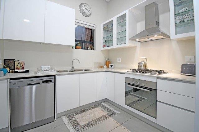 To Let 2 Bedroom Property for Rent in Bedfordview Gauteng