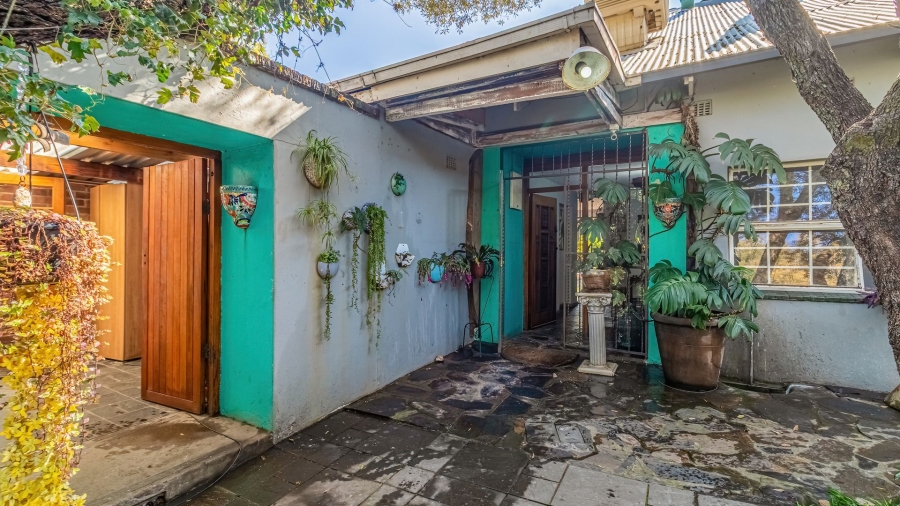 6 Bedroom Property for Sale in Kensington Gauteng
