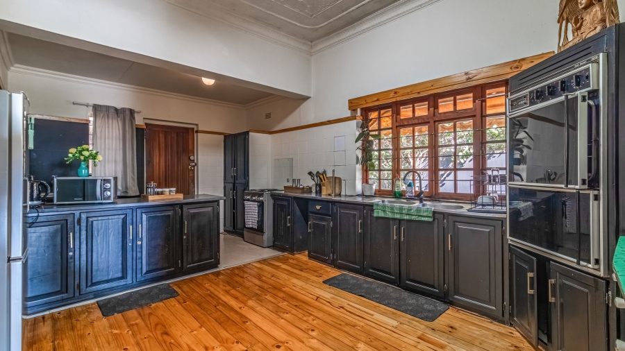6 Bedroom Property for Sale in Kensington Gauteng